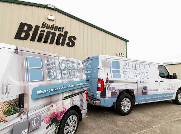 Hunter Douglas Dealer Image
